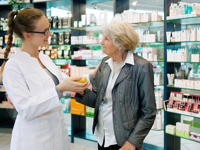 Jobs and Skills WA: Pharmacy courses