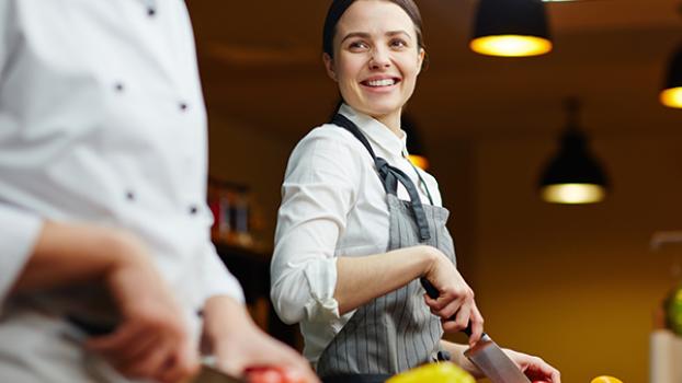 Jobs and Skills WA: Hospitality chef courses