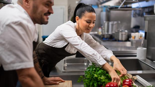 Jobs and Skills WA: Cookery and hospitality courses