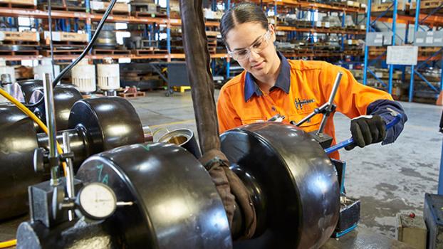 Jobs & Skills WA: Get the skills you need for the job you want, with fee-free and reduced-fee courses: 