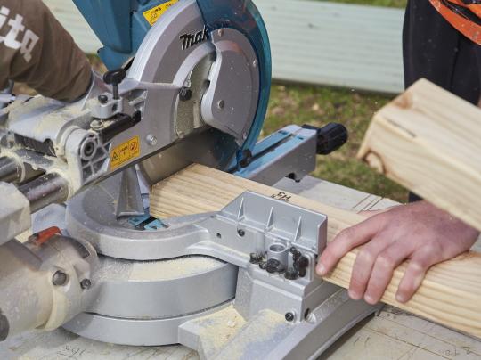 Saw machine.